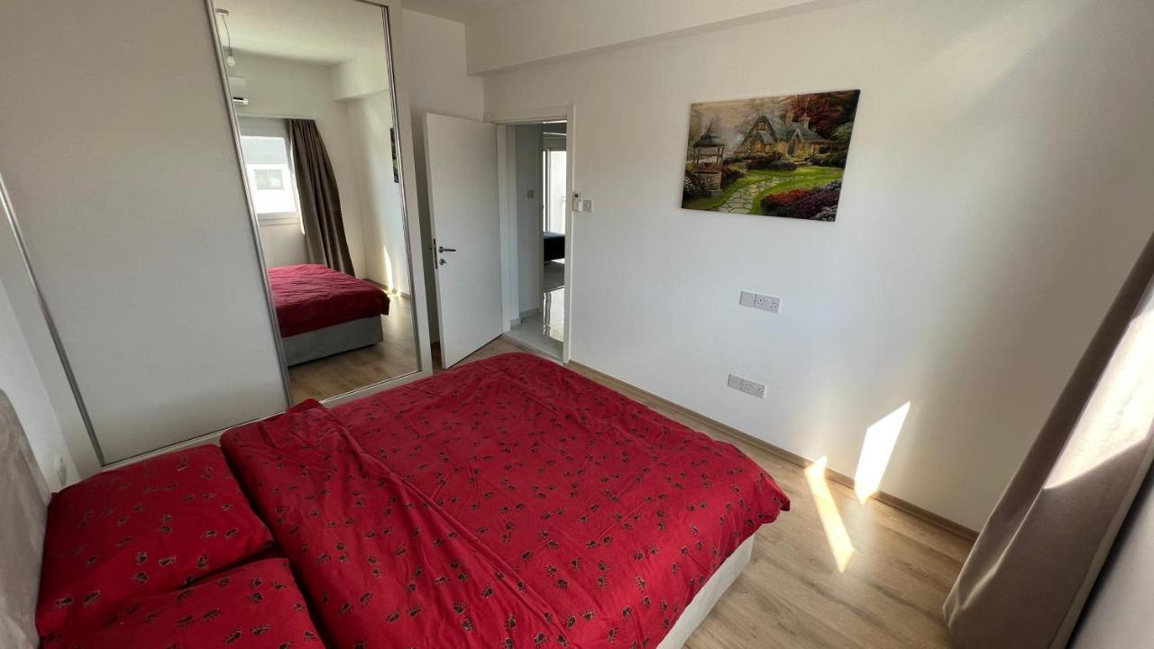 Tetris Apartment Spacious Comfortable 니코시아 외부 사진