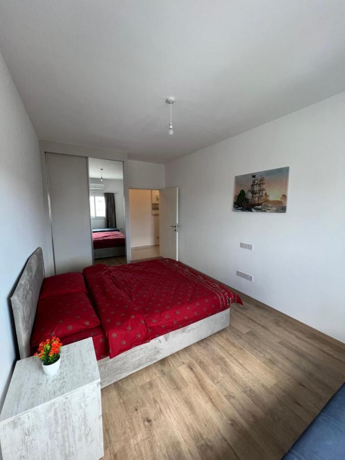 Tetris Apartment Spacious Comfortable 니코시아 외부 사진