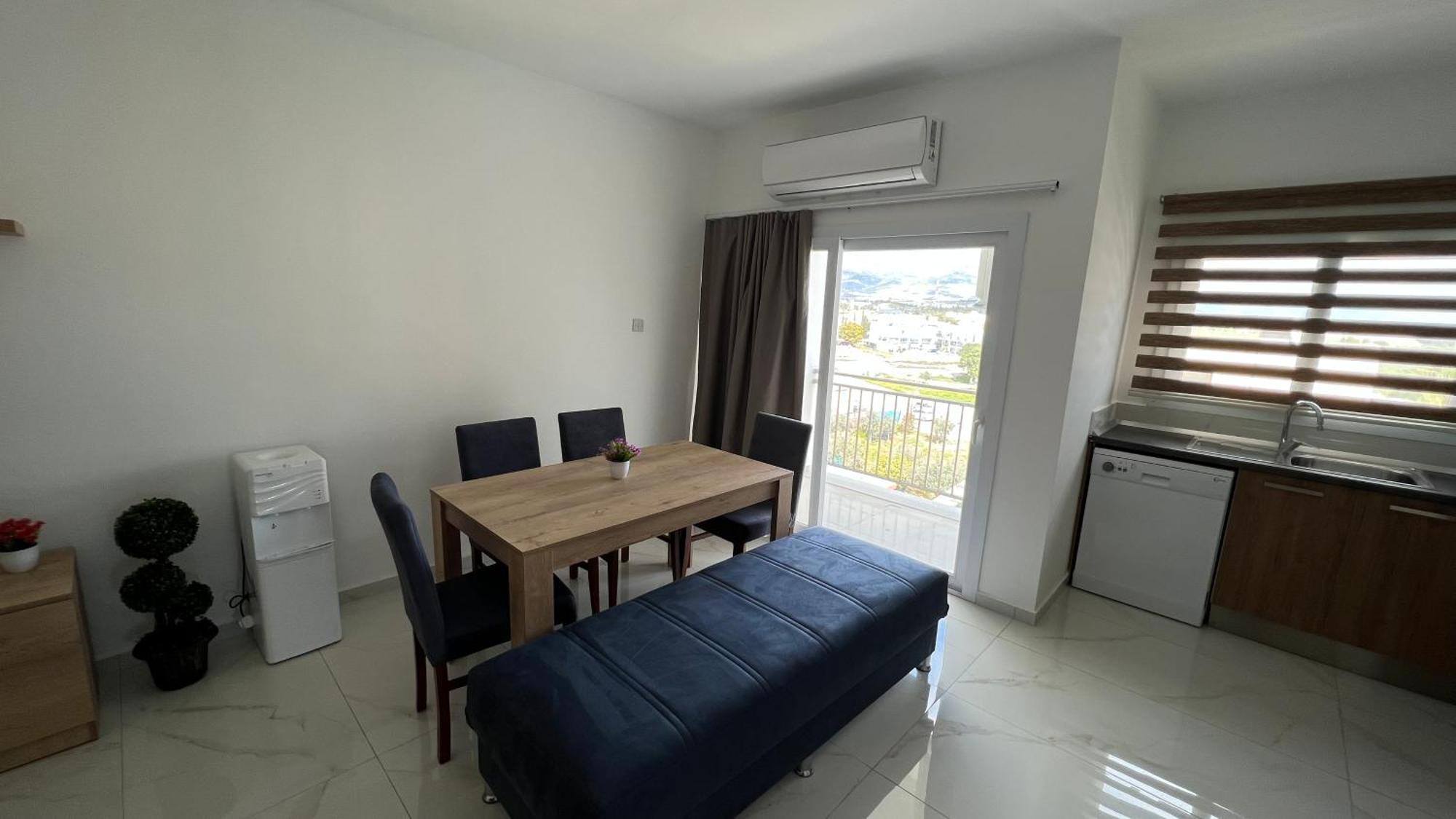 Tetris Apartment Spacious Comfortable 니코시아 객실 사진