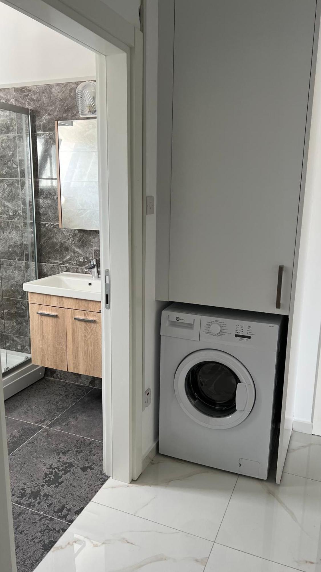 Tetris Apartment Spacious Comfortable 니코시아 객실 사진