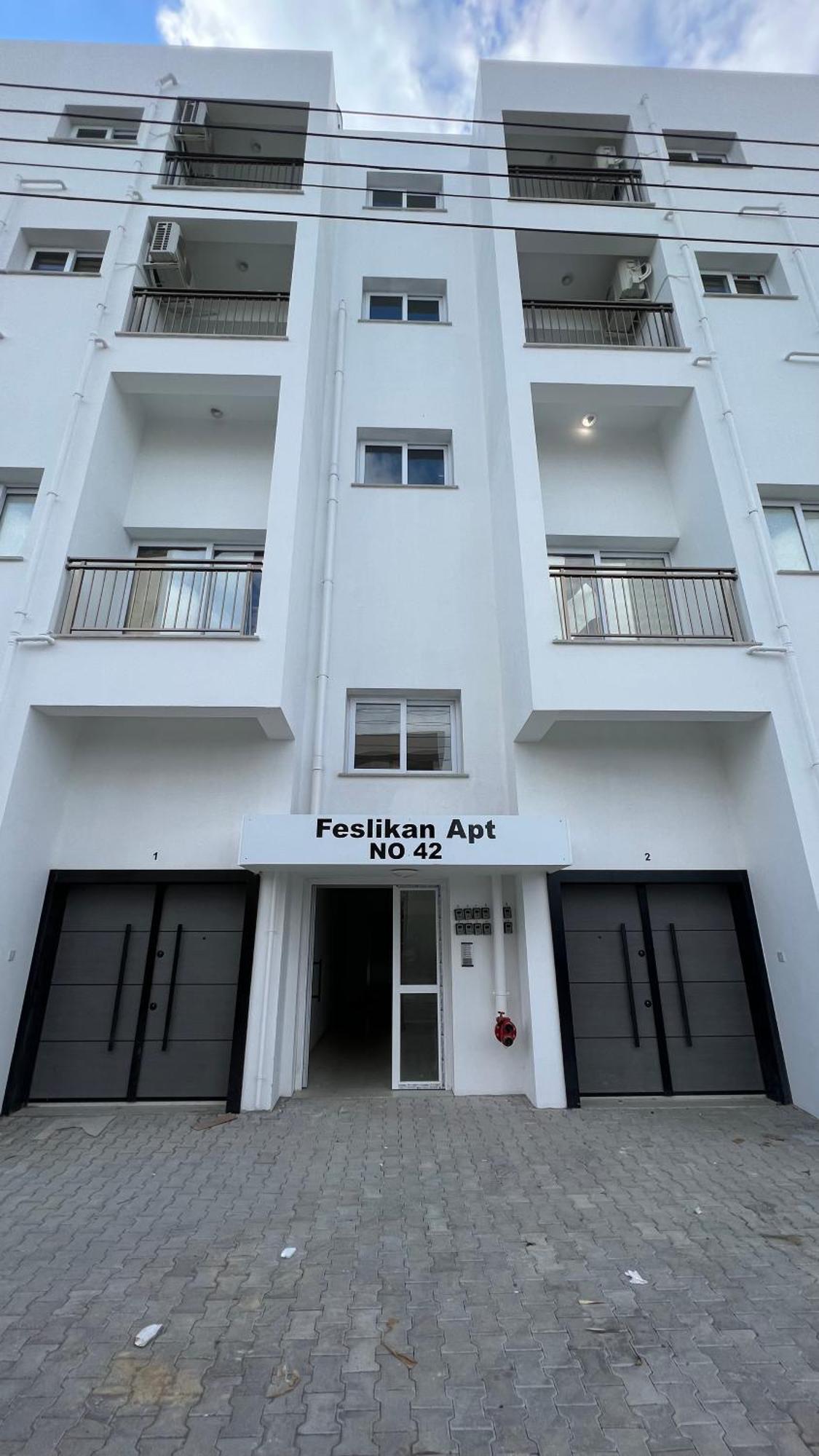 Tetris Apartment Spacious Comfortable 니코시아 객실 사진