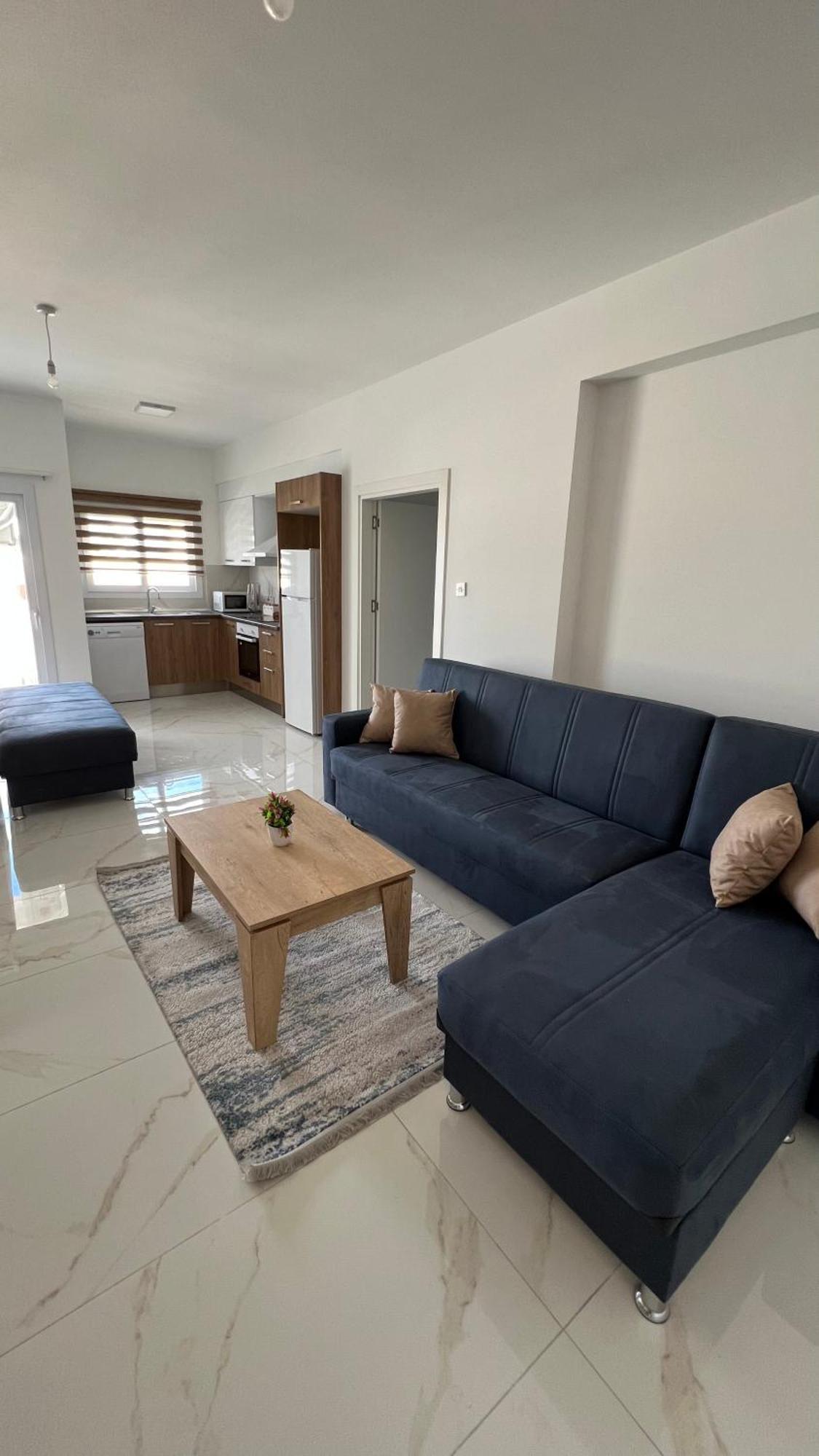 Tetris Apartment Spacious Comfortable 니코시아 객실 사진